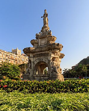 Archivo:Mumbai 03-2016 72 Flora Fountain