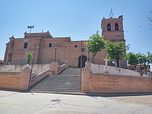 Archivo:Pollos, Iglesia de San Nicolas de Bari