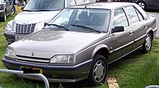 Archivo:Renault 25 greybraun vl