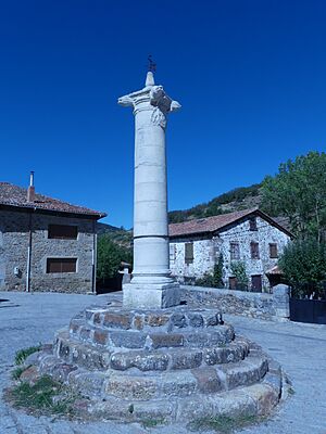 Archivo:Rollo de Justicia (La Pernia) - Vista general