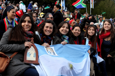 Archivo:Schoenstatt Pilgrims from Argentina