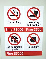 Archivo:Singapore MRT Fines