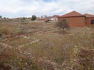 View of Navatejera Roman Villa ruins.JPG