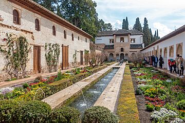 Alhambra (51948519761)