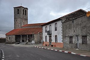 Iglesia parroquial de Nuestra Señora del Rosario.