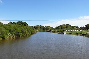 Archivo:Arroyo Claromeco - panoramio