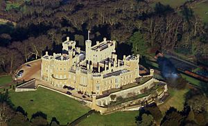 Archivo:Belvoir Castle
