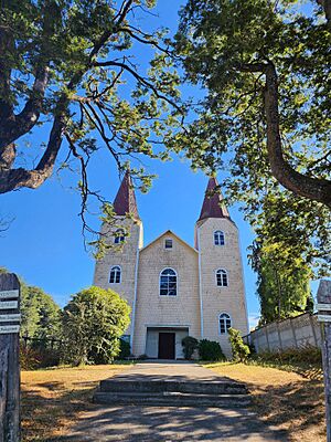 Archivo:Capilla Colegual