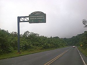 Archivo:Carretera San José - Limón, Costa Rica