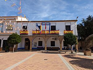 Archivo:Casa consistorial de Turleque 01