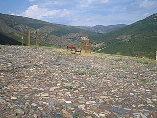 Eras pavimentadas , El Atazar.jpg