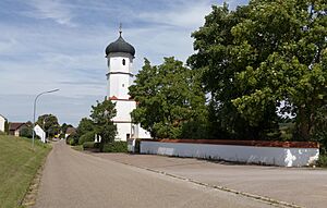 Archivo:Fremdingen, katholische Kapelle Sankt Leonhard DmD-7-79-147-7 foto9 2016-08-04 11.09