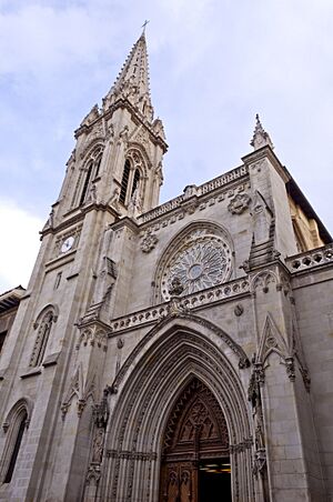Archivo:Iglesia Catedral de Santiago