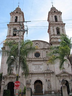 Archivo:IglesiadeYahualica