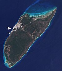 Archivo:Isla cozumel April17-2001-crop