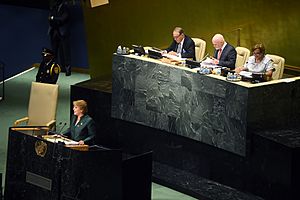 Archivo:Jefa de Estado interviene en 71° Asamblea General de la ONU- “Es tiempo de actuar con un pragmatismo éticamente motivado y de cara a los ciudadanos” (29210054793)