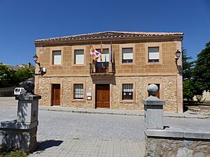 Archivo:La Matilla, Segovia, España, 2016 03