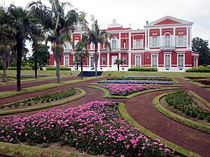 Archivo:Palacio de Santana (14826301491)