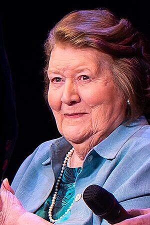 Patricia Routledge from GylesDamesPalladium050323 (24 of 74) (52727635532).jpg