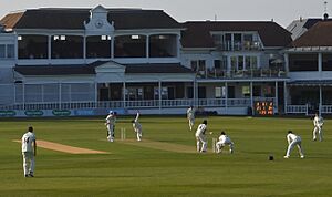 Archivo:St Lawrence Ground, Canterbury - Kent vs Gloucestershire 2017 (33085310154)