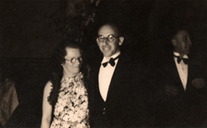 Archivo:Violet McKenzie and husband Cecil McKenzie