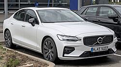 Volvo S60 (3rd generation) IMG 8468.jpg