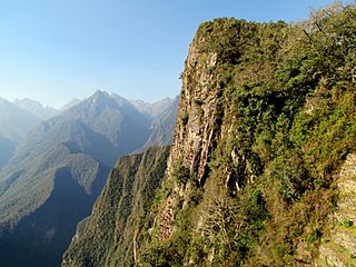 205 View from Sun Gate Machu Picchu Peru 2471 (15164217895).jpg