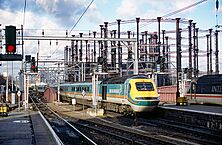 Archivo:43056 at St Pancras