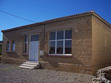 Archivo:Antigua escuela - Villalba de Rioja