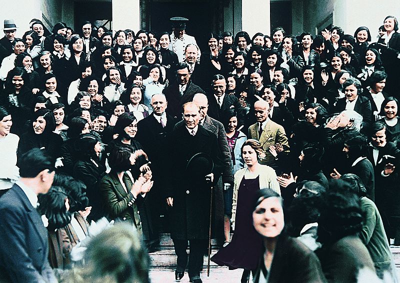 Ataturk visits a school