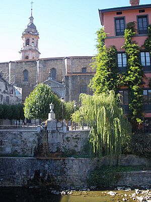 Archivo:Azkoitia - Iglesia de Santa Maria la Real 06a