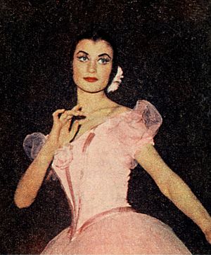 Archivo:Carla Fracci 1957