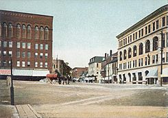 Central Square at Dover, NH.jpg