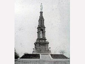 Archivo:Confederate Monument, Savannah, Georgia, Silence and Judgment