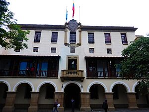 Archivo:Gobernación del Estado Mérida