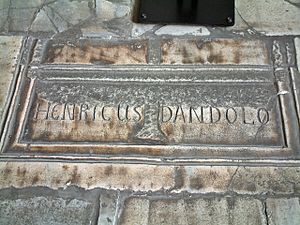 Archivo:Henricus Dandolo grób RB1