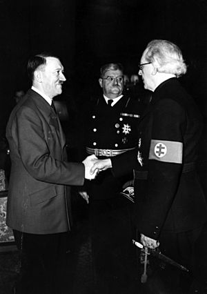 Archivo:Hitler Meissner Tuka