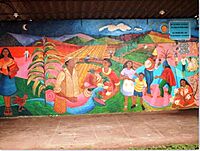 Archivo:Mural en Perquín