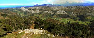 Archivo:Panoasturias