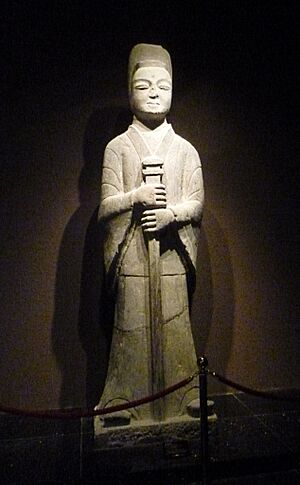 Archivo:Stone Statue in front of tomb. Northern Wei Dynasty (386-534 CE)