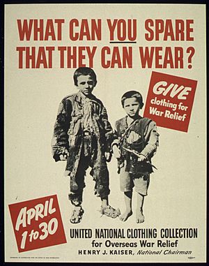 Archivo:"WHAT CAN YOU SPARE THAT THEY CAN WEAR" "GIVE CLOTHING FOR WAR RELIEF". - NARA - 516124