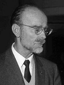 9. Tagung 1959 Physiker stehend P. Auger,Paris, Otto Hahn - W134Nr.058141 - Willy Pragher (cropped).jpg