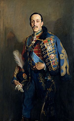 Archivo:Alfonso XIII con uniforme de húsar (Museo Nacional Centro de Arte Reina Sofía)