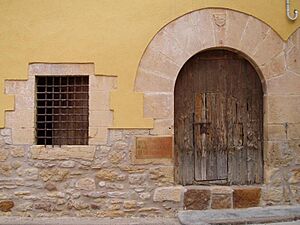 Archivo:Carcel Olocau del Rey 01