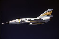 Archivo:F-106 Delta Dart 5th IS