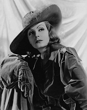 Archivo:Greta Garbo Queen Christina