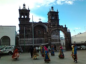 Archivo:Iglesia de Guachi