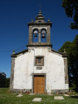 Igrexa de Nogueira, Sobrado.JPG