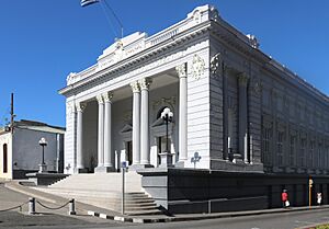 Archivo:Museo Emilio Bacardi - Santiago de Cuba - 02