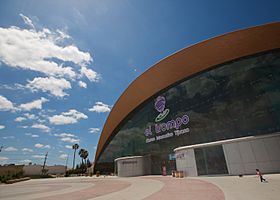 Museo Interactivo el Trompo (cropped).jpg